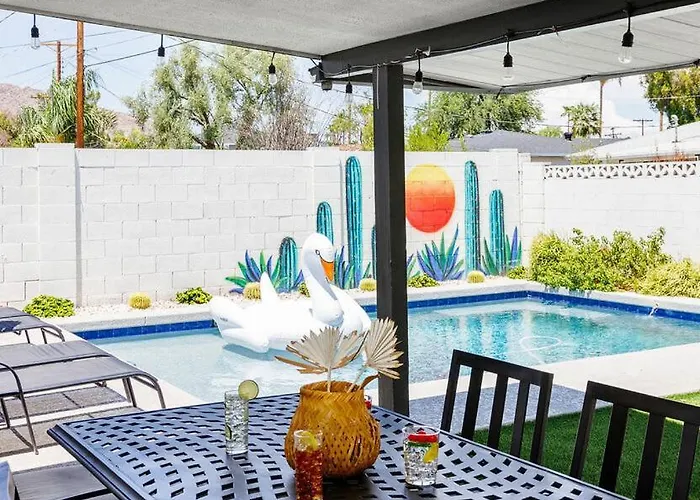 Old Town Art Deco - Pool&fire Pit - In Old Town *