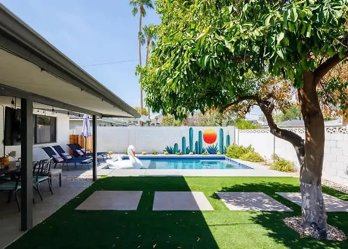 Old Town Art Deco - Pool&fire Pit - In Old Town Scottsdale