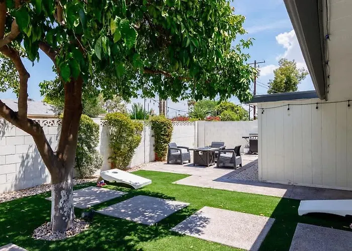 Old Town Art Deco - Pool&fire Pit - In Old Town Holiday home Scottsdale